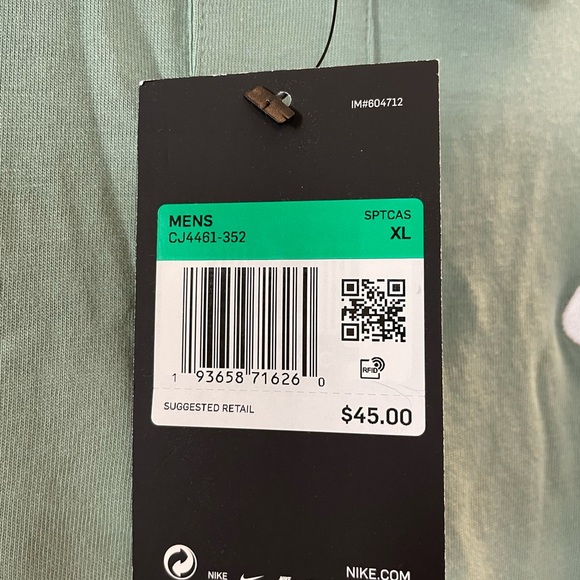 NWT Men’s green polo - Picture 2 of 3